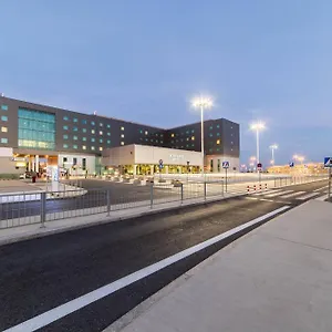 Hotel Courtyard By Marriott Airport, Varsóvia